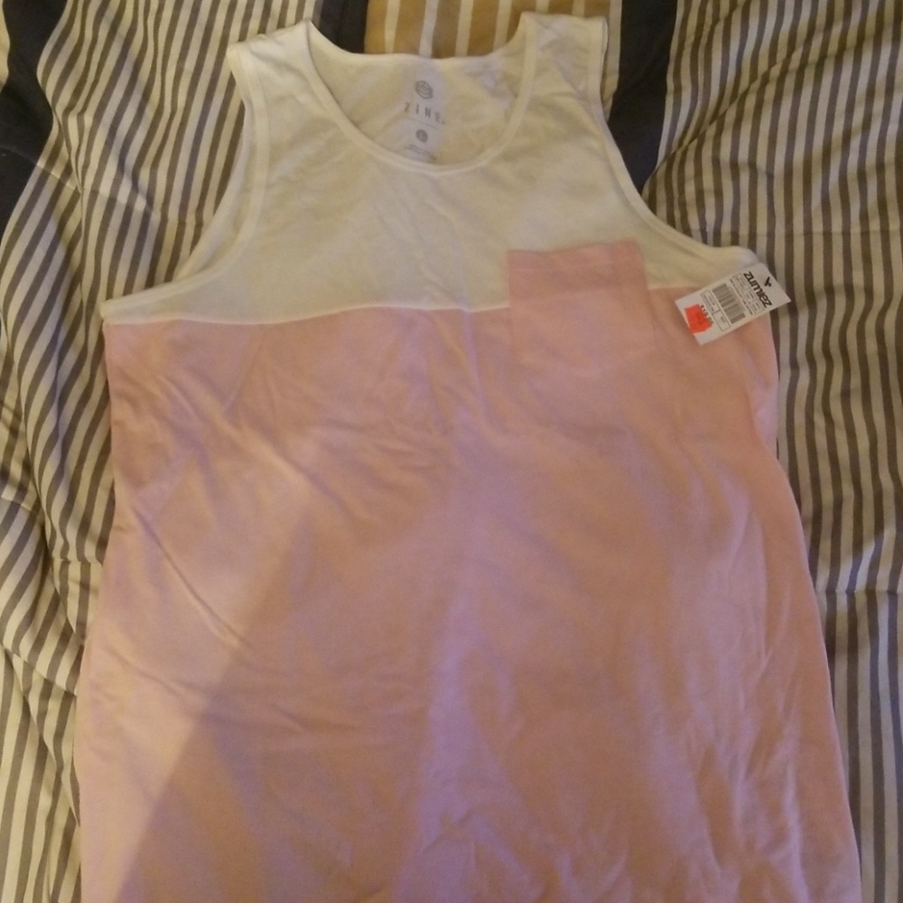 New w/ tags pocket tank top size L
